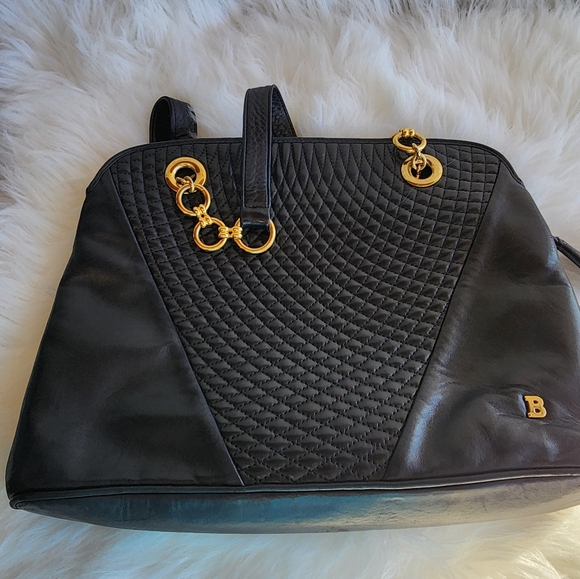 BALLY~ Buttery Lambskin Bag! SO GOOD! - Picture 11 of 17